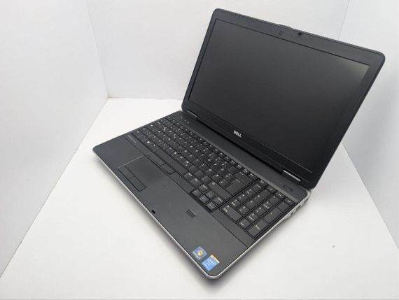 Ноутбук Б-клас Dell Latitude E6540 / 15.6" (1920x1080) TN / Intel Core i5-4310M (2 (4) ядра по 2.7 - 3.4 GHz) / 8 GB DDR3 / 1000 GB HDD / AMD Radeon HD 8790M, 2 GB GDDR5, 128-bit / WebCam / DVD-ROM б/в | Зображення 8