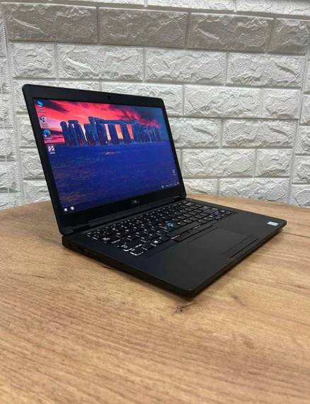 Ноутбук Dell Latitude 5490 14.0" HD i5 8350U 8Gb SSD 256Gb  Б/В | Зображення 2