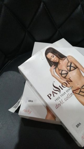 Відкритий бюстгальтер-стрепи NICKY BRA black S/M - Passion Exclusive (м'ята упаковка!!!) sexstyle | Зображення 1