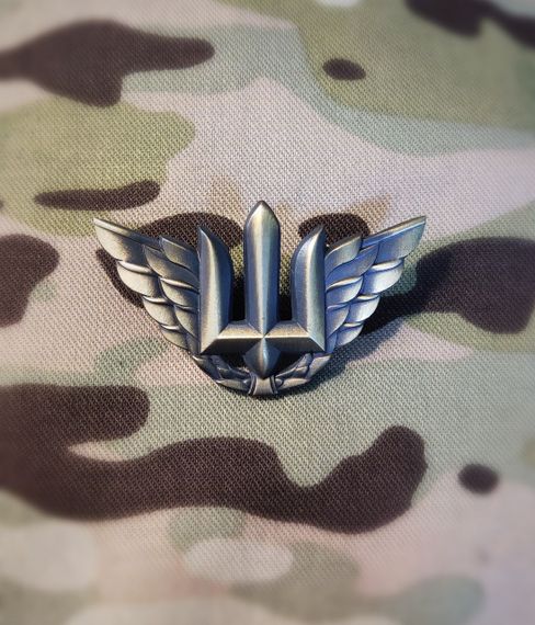 Беретний знак військово-повітряних сил України/ Кокарда повітряних сил металева | Зображення 3