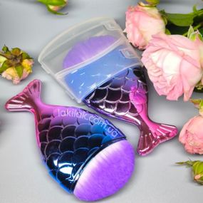 Щетка рыбка от пыли для маникюра (малиново-синяя с фиолетовым ворсом)