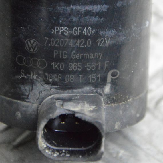 Помпа водяна 1.4 TSI Volkswagen Passat Golf Jetta Додатковий водяний насос Фольксваген Пассат 1K0965561F | Зображення 2