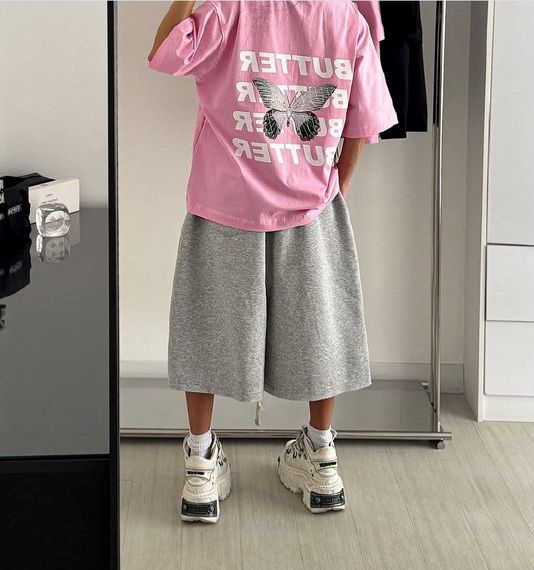 Женские длинные шорты-бермуды оверсайз свободные широкие SSH718 цвет серый размер 42/50 | Зображення 5