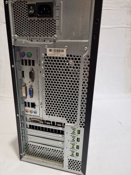 Ігровий ПК Fujitsu Esprimo P920 E85+ Tower / Intel Core i5-4570 (4 ядра по 3.2 - 3.6 GHz) / 16 GB DDR3 / 240 GB SSD + 500 GB HDD / AMD Radeon RX 550, 4 GB GDDR5, 128-bit / DVD-RW б/в | Зображення 3