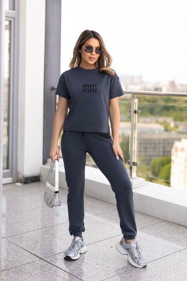 Женский летний спортивный костюм с футболкой и штанами GF1787 цвет темно-серый размер 46/48