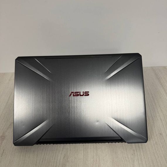 Игровой ноутбук Б-класс Asus TUF Gaming FX504GM / 15.6" (1920x1080) IPS / Intel Core i5-8300H (4 (8) ядра по 2.3 - 4.0 GHz) / 8 GB DDR4 / 256 GB SSD / nVidia GeForce GTX 1060, 3 GB GDDR5, 192-bit / WebCam б/у | Зображення 5