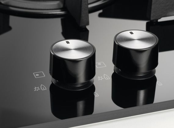 Варочная поверхность Electrolux газ на стекле EGC3322NVK | Зображення 2