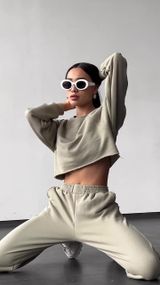 Костюм свободного кроя оливковый XL