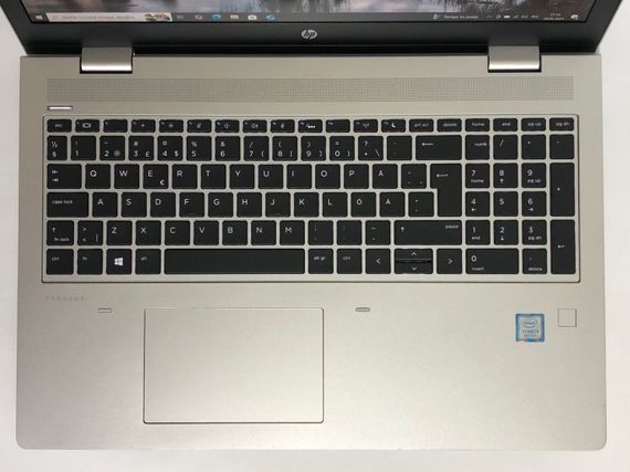 Ноутбук HP ProBook 650 G5 / 15.6" (1920x1080) IPS / Intel Core i3-8145U (2 (4) ядра по 2.1 - 3.9 GHz) / 8 GB DDR4 / 256 GB SSD / Intel UHD Graphics 620 / WebCam / Win 10 Pro б/у | Зображення 7