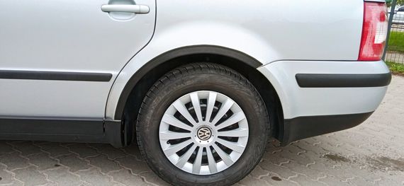 Накладки на арки (4 шт, чорні) Sedan, 2000-2006, ABS для Volkswagen Passat B5 років | Зображення 4