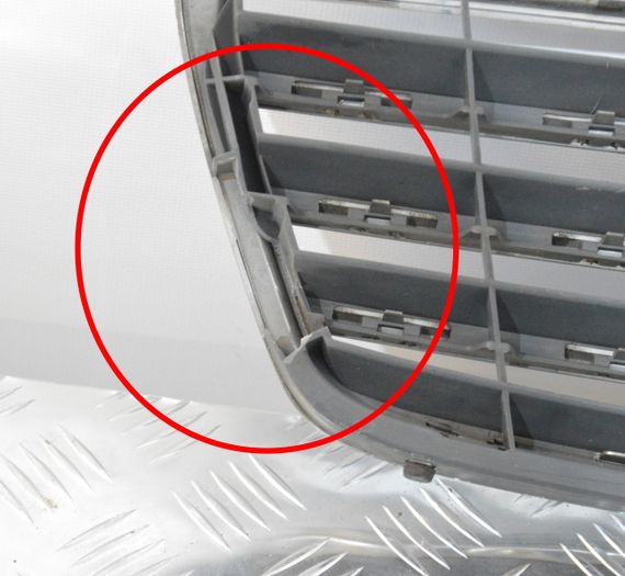 Решітка радіатора Mercedes W203 2000-2007 Решітка переднього бампера Мерседес в203 | Зображення 6