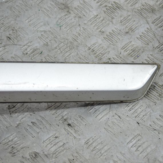 Накладка заднього бампера Opel Astra H III 2004-2010 універсал права молдинг Опель Астра 13138163 | Зображення 3