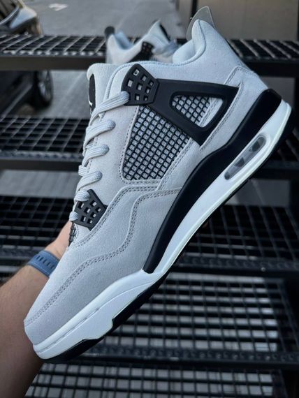 Кросівки Nike Air Jordan 4 Retro, замша (light gray) | Зображення 4