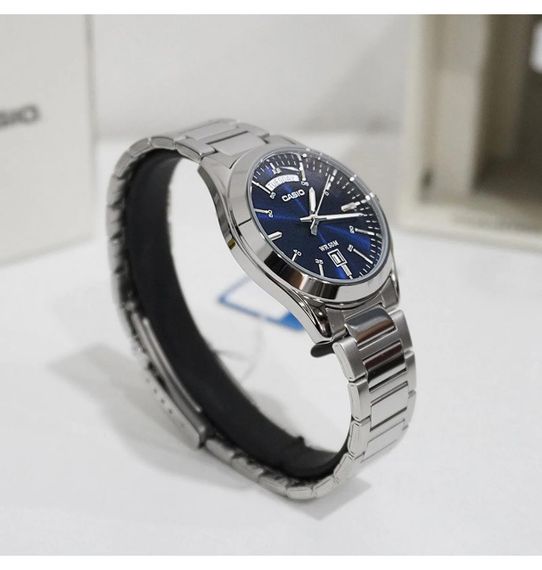 Чоловічий годинник Casio MTP-1370D-2A2 | Зображення 3