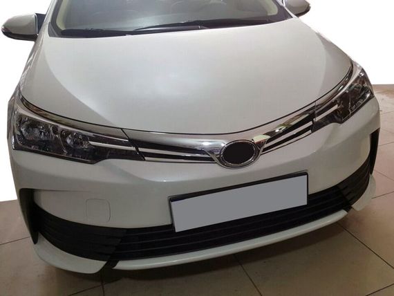 Накладки на решетку радиатора (2017-2019, нерж.) для Toyota Corolla | Зображення 1
