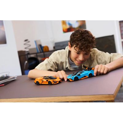 Конструктор LEGO Speed Champions Lamborghini Revuelto та Huracan STO (77238) | Зображення 9