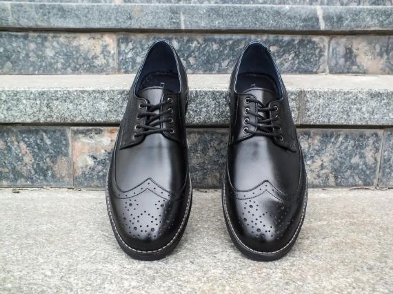 Туфлі броги з оригінальним дизайном 44 розмір | Зображення 4