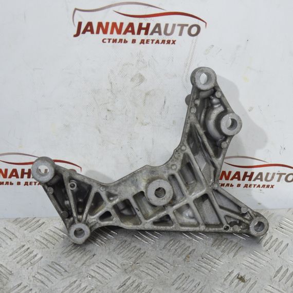 Кронштейн двигуна 2.0 D Ford Transit Custom 2013-2016 Кріплення подушки двигуна Форд Транзит GK2Q6030AA