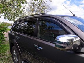 Ветровики (4 шт, HIC) для Mitsubishi Pajero Sport 2008-2015 гг
