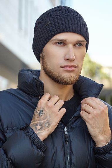 Мужская шапка «Сильвер» черный