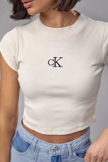 Короткая футболка в рубчик с вышитой надписью CK - бежевый цвет, S (есть размеры) | Зображення 3