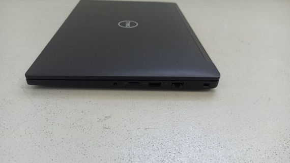 Ультрабук Dell Latitude 7390 / 13.3" IPS / Core i3-7130U (2(4) ядра по 2.7GHz) / 8GB DDR4 / 120GB SSD / UHD Graphics 620 / WebCam / HDMI б/у | Зображення 3