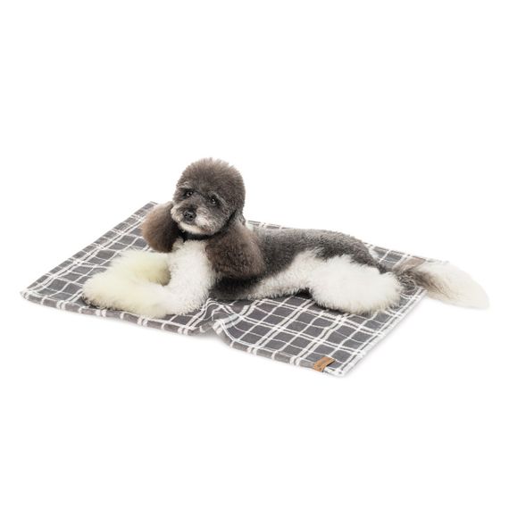 Плед Pet Fashion Bliss 1 для собак і котів плюш сірий картатий 70,5х55,5 см | Зображення 4