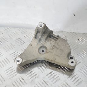 Кронштейн кріплення компресора кондиціонера 1.2 TSI Skoda Fabia II Rapid 2007-2019 Лапа компресора кондиціонера Шкода 03F260885