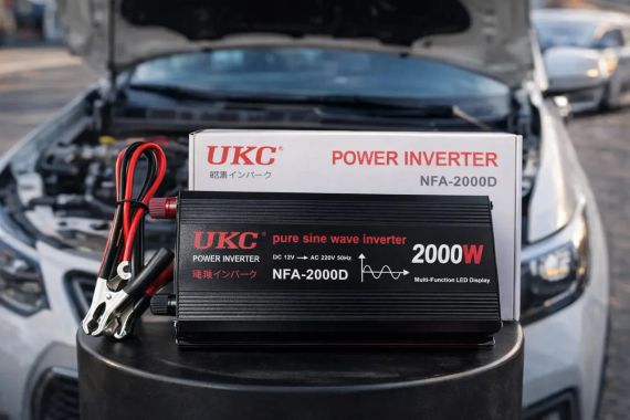 Інвертор UKC NFA-2000D 2000 Вт (12 В → 220 В) – чистий синус, автомобільний перетворювач напруги