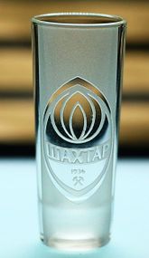 Стеклянная рюмка 60мл ФК Шахтер Донецк с гравировкой подарок для фаната стопка футбольная стопка