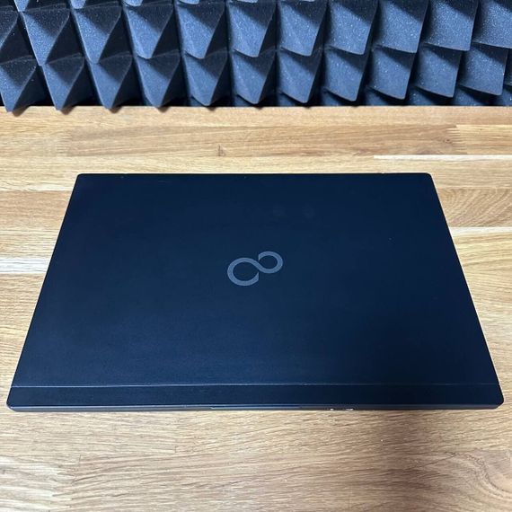 Ультрабук Fujitsu LifeBook U9310 / 13.3" (1920x1080) IPS / Intel Core i5-10210U (4 (8) ядра по 1.6 - 4.2 GHz) / 16 GB DDR3 / 512 GB SSD / Intel UHD Graphics / WebCam б/у | Зображення 6