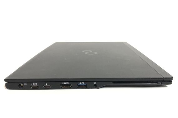 Ультрабук Б-класс Fujitsu LifeBook U939 / 13.3" (1920x1080) IPS / Intel Core i5-8265U (4 (8) ядра по 1.6 - 3.9 GHz) / 16 GB DDR4 / 256 GB SSD / Intel UHD Graphics / WebCam / Win 11 Pro б/у + Подарок Флеш-накопитель Kingston DataTraveler Exodia S 64GB | Зображення 3