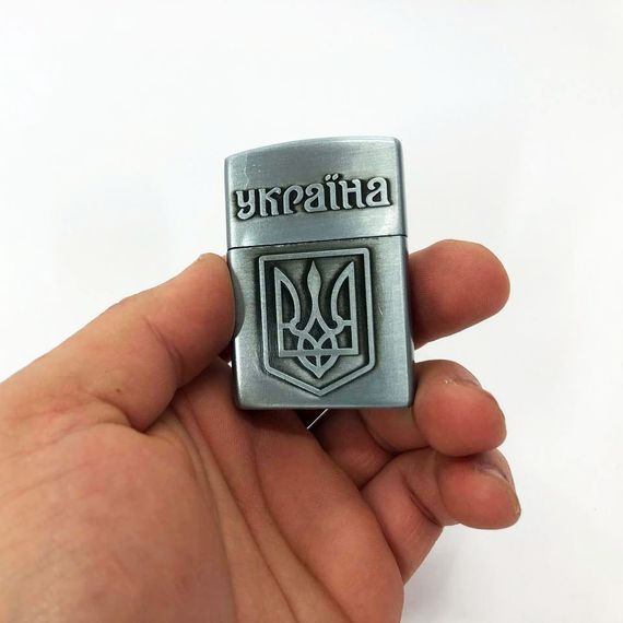 Запальничка кремнієва патріотична Україна 4550. Колір: срібний | Зображення 1