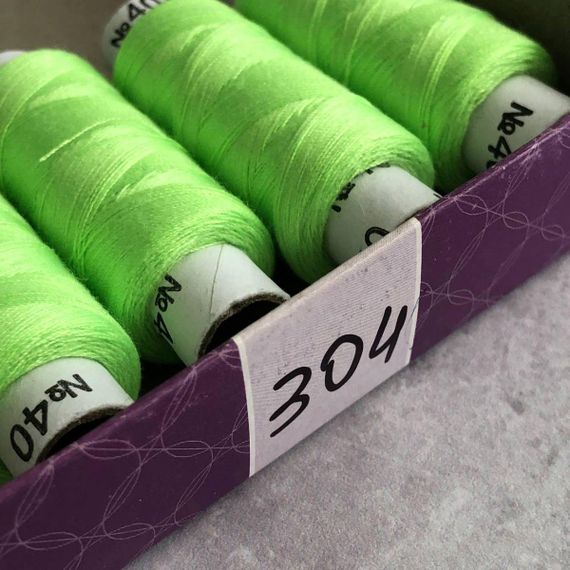 304 Нитки в котушках, для шиття 100% поліестер 40/2 (боб 200м) | Зображення 2