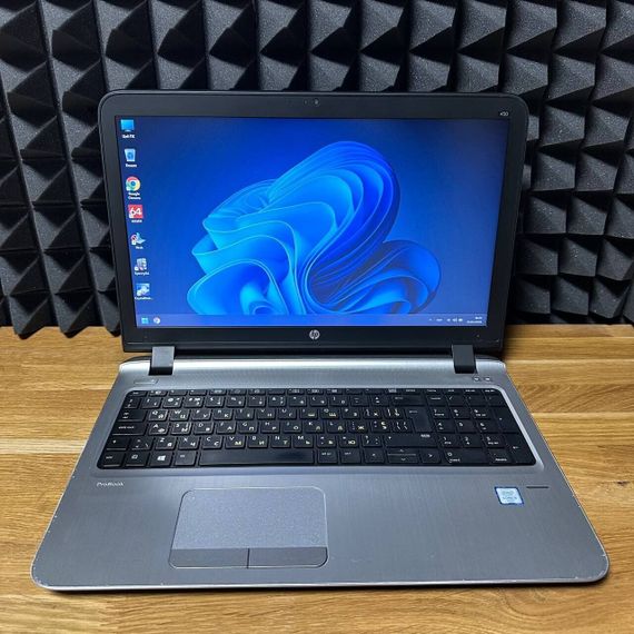 Ноутбук HP ProBook 450 G3 / 15.6" (1366x768) TN / Intel Core i5-6200U (2 (4) ядра по 2.3 - 2.8 GHz) / 8 GB DDR3 / 256 GB SSD / Intel HD Graphics 520 / WebCam б/у | Зображення 1