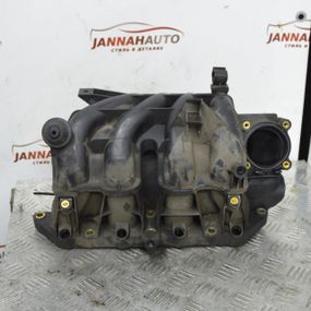 Впускний колектор 1.4 16V Skoda Fabia 2000-2010 Колектор впускний Шкода Фабія 036129711DR