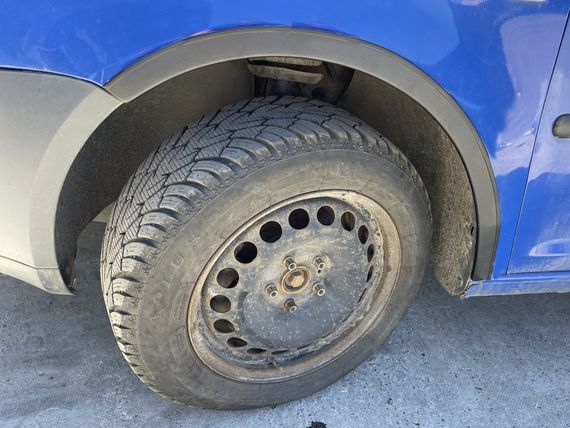 Накладки на арки (чорний мат) Коротка база, 1 зсувні двері (пластик) для Volkswagen Caddy 2004-2010 рр | Зображення 2