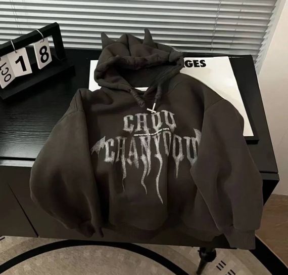 Жіноче тепле худі з ріжками оверсайз на флісі з капюшоном колір коричневий, розмір 42/48 TS158