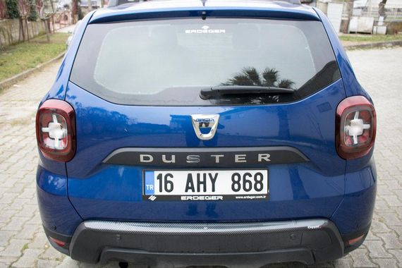 Накладка на задний бампер EuroCap (ABS, под карбон) для Dacia Duster 2018↗ гг. | Зображення 2