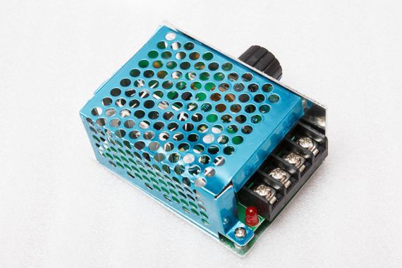 ШИМ регулятор оборотов двигателя постоянного напряжения 10-60V 20A, корпус | Зображення 1
