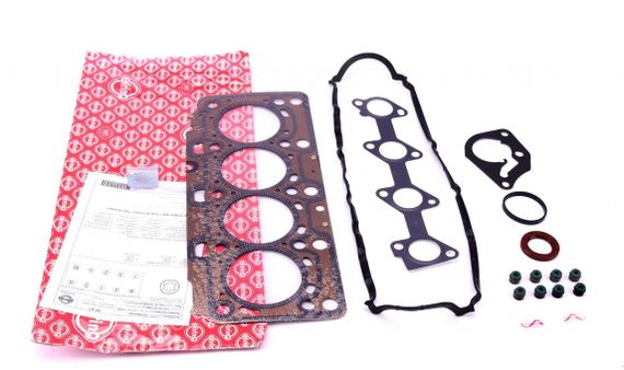 Комплект прокладок верхній Renault Kangoo Scenic 1.5dCi 03- 382.421