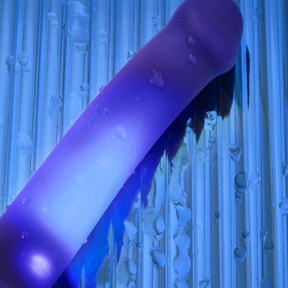 Дилдо, що світиться Strap-On-Me Glow-LED Dildo Purple - M | Зображення 7