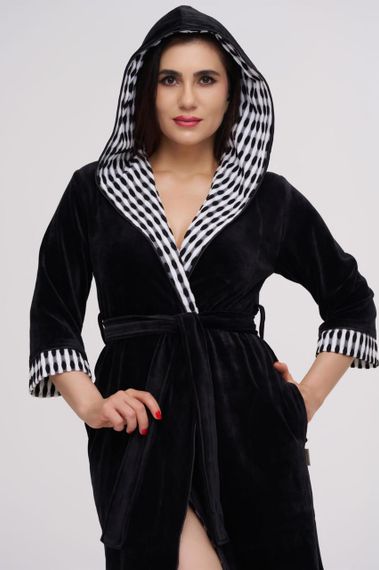Жіночий велюровий халат Nusa 0527 з капюшоном короткий, чорний S | Зображення 3