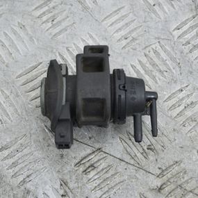 Клапан управління турбіною Renault Espace Laguna Master Scenic перетворювач тиску Рено 8200575400