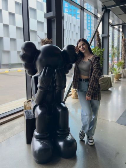 Kaws Companion Passing Through Black колекційна фігурка 160 см чорний kw001 | Зображення 1