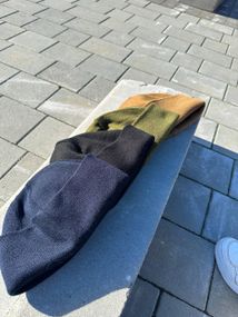 Шапка в'язана з відворотом