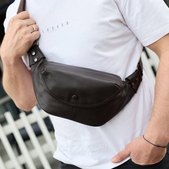 Мужской кожаный нагрудной рюкзак для телефона 14х29х8, сумка бананка для города и отдыха 70101 черная | Зображення 4