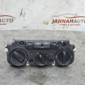 Блок управління клімат-контролем Volkswagen Golf V Passat B6 2003-2010 Панель пічки Фольксваген 1K0820047DG