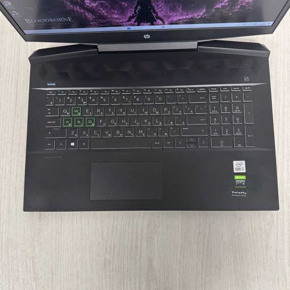 Игровой ноутбук Б-класс HP Pavilion Gaming 17-cd1104ur / 17.3" (1920x1080) IPS / Intel Core i7-10750H (6 (12) ядер по 2.6 - 5.0 GHz) / 16 GB DDR4 / 512 GB SSD / nVidia GeForce RTX 2060 Max-Q, 6 GB GDDR6, 192-bit / WebCam б/у | Зображення 2