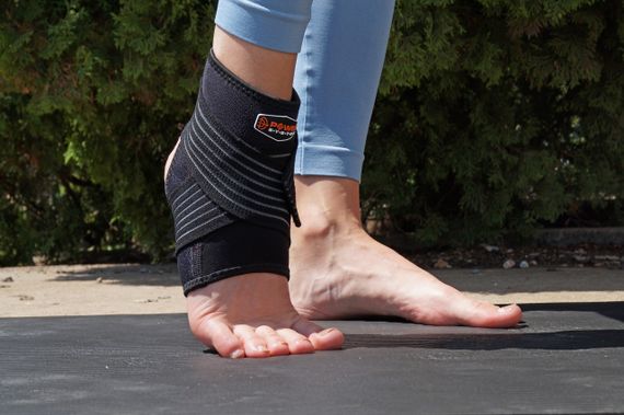 Бандаж на гомілкостоп Power System PS-6013 Neo Knee Support  Black/Red (1шт.) M | Зображення 4